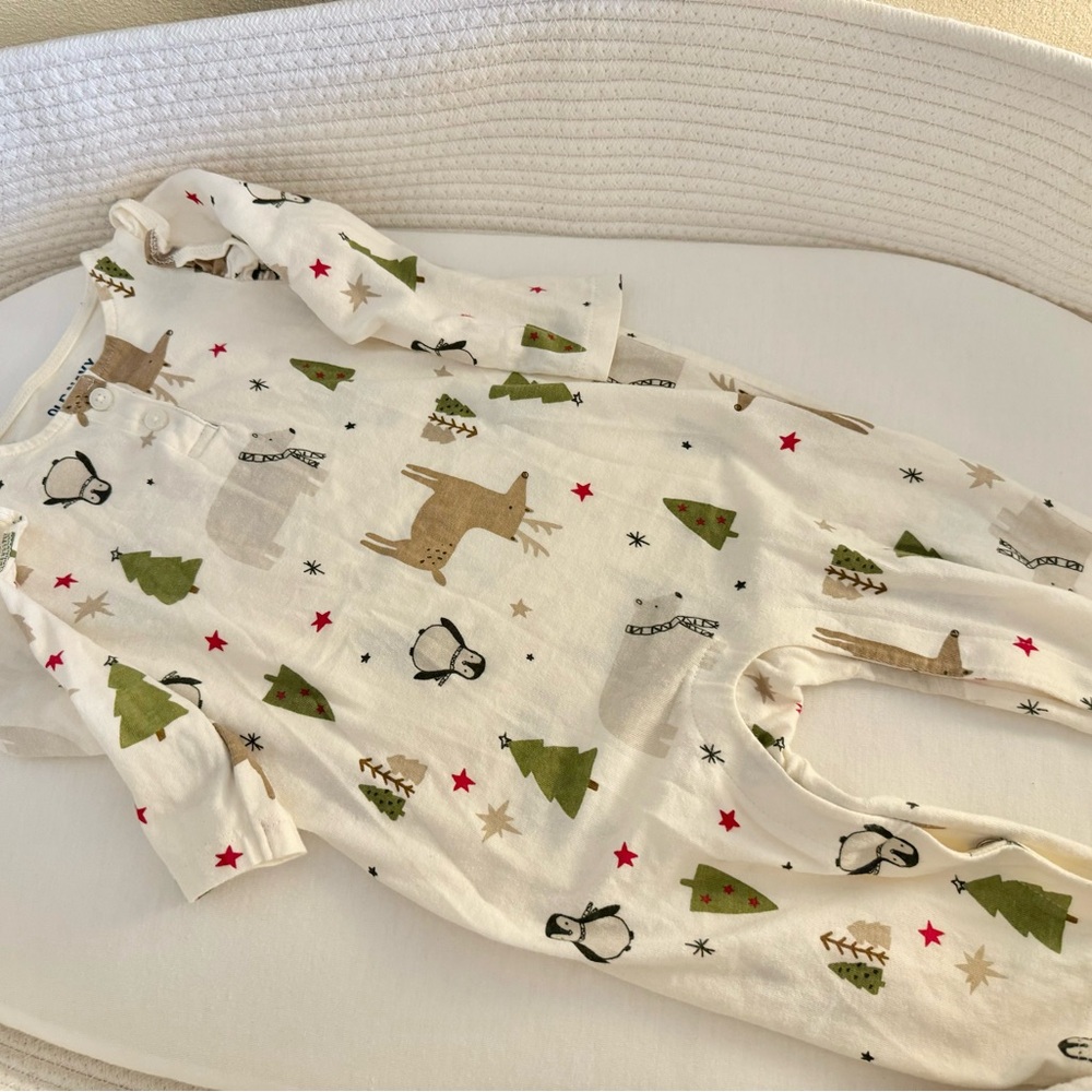 Old Navy Ruffled Sleeve Jumpsuit for Baby